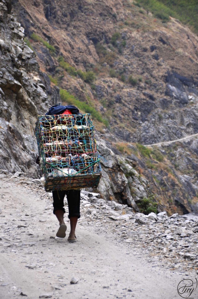 porteador viaje a nepal